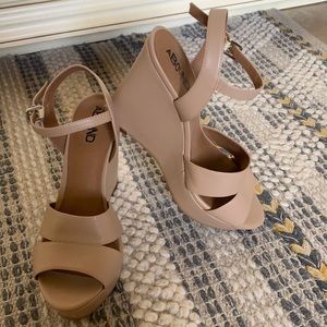 Nordstrom Rack nude wedges. Like new, size 7.